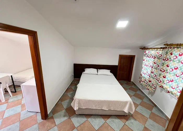 Kaptan Δωμάτια σε οικογενειακή κατοικία *